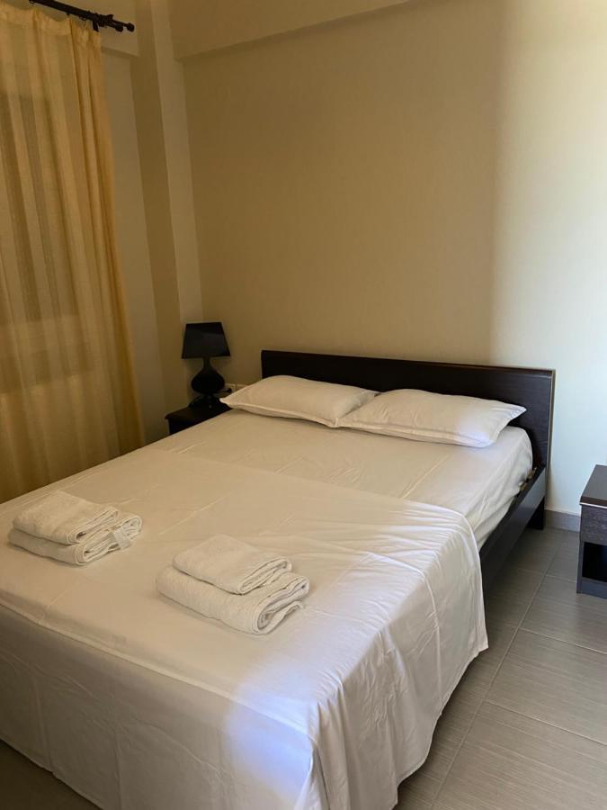 Vasilia Apartment เนอาอิรากลีอา ภายนอก รูปภาพ