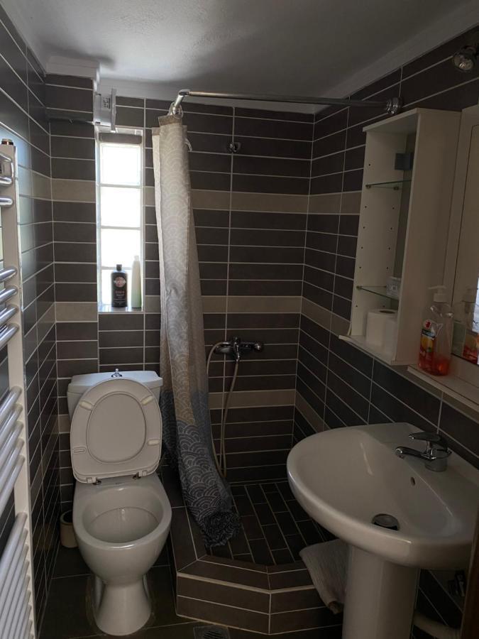 Vasilia Apartment เนอาอิรากลีอา ภายนอก รูปภาพ