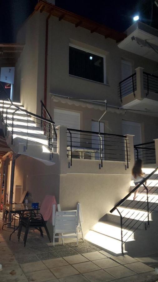 Vasilia Apartment เนอาอิรากลีอา ภายนอก รูปภาพ